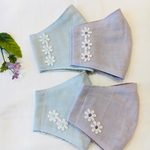⭐︎お花の刺繍シリーズ⭐︎秋にも快適内側シルクマスク