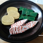 「おでん」な陶土ブローチ