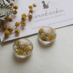 ミモザブーケ☆小粒ピアス・イヤリング★・。一粒　パール　お花　レジン　花　シンプル　春　　イエロー　送料無料