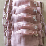 可愛い❤子供用 大臣風マスク ピンク リボン　   お花 ワンポイント モチーフ 裏生地はメッシュ素材 涼しいマスク 子ども用 子ども用マスク