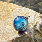 キラキラな宇宙✨ガラスネックレス✨