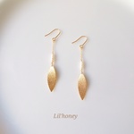 Leaf and pearl. shortピアス/イヤリング