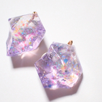 鉱石レジンのピアスor イヤリング🌼 レジン 紫 藤色