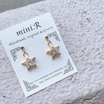 星のストーンピアス