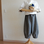 バルーンパンツ　ダンガリーグレー　かぼちゃパンツ　ワイドパンツ
