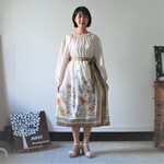 パネルフラワーのラップ風スカート