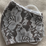 1枚💎秋色マスク茶色✨綿💕レース茶色💎【洋裁プロ】が作る【Mサイズ】立体マスク　*:・'°☆ご覧下さい
