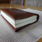 新書サイズ用革のブックカバー　nchiyam様ご予約品です。その他の方のご購入はお控え下さい。