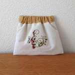 イニシャル刺繍 バネポーチ 『E』