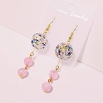 小さなドライフラワーを散りばめた風鈴ピアスorイヤリング❣️