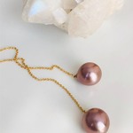 無穴　ナチュラルカラー　ぶどうパールの14kgf ロングチェーンピアス　バロックパール