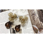 flower drop【 olive 】// レジン イヤリング  ピアス Chiiis