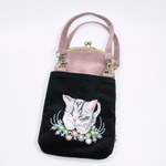 2020秋冬新作　NEWお昼寝ねこ刺繍　がま口ポーチ〈ボルドー〉　送料無料