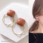 【EIMI】こっくりカラーカボション×ゴールドフープ2way＊　ピアス/イヤリング