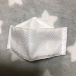 送料無料　立体マスク　内側サテンシルク　Mサイズ