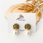 classical earring <green × pearl>