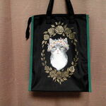 【お名前入れ無料】保冷トートバッグ　花冠の猫ちゃん