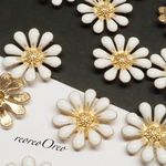 petit  flower  parts ホワイト