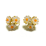 「#6055」 三連 フラワー ビーズ ピアス 金具 ✴︎2個セット