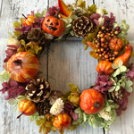 秋の実いっぱいハロウィンリース♡ 〜秋インテリア〜プリザーブドフラワーリース   ドライフラワーリース  玄関 プレゼント  誕生日 ドアリース      