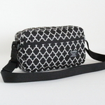 YUWA 黒色モロッカン柄プリント生地　シンプルショルダーバッグ♪　Fm2 Lab.