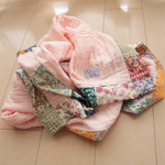 【 即納品 】* ラプセニ *　70cm×100cm　リバティパッチワークと6重ガーゼのガーゼケット　タオルケット　ベビーおくるみ　ひざ掛け