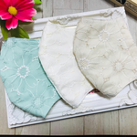 刺繍がおしゃれなレース立体マスク　大人　1枚