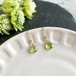 ワケアリsale・ペリドット・ピアス　天然石