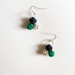 水引（玉結び）とビーズのピアス/イヤリング（black×green）