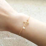 minne限定販売！Triangle Gold Pearl Bracelet