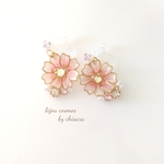 ✿ビジュー＆コスモス✿揺れるノンホールピアス