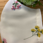 秋にお勧め🌸刺繍お洒落マスク🌸ホワイト