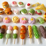 ★受注製作★お好きな和菓子５個Deバックチャーム