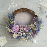 Lune Bonheur ＜rose ibis＞ ＊ハーフムーンリース＊プリザーブドフラワー＊リース＊お花＊ギフト＊結婚祝い＊記念日＊敬老の日＊新築祝い＊秋の新作