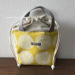 再２♡　洗える！保冷お弁当用トートバッグ　北欧風　サークルフラワー　ランチトート　マスタード