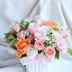 【生花】フラワーアレンジメント　バラでHAPPY TIME♪