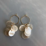フープシェルピアス