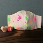 ペイント柄　蛍光　大人用立体マスク(高学年〜女性向け) ホワイト　ペンキ　オシャレマスク