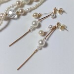 揺れるパールの ロングピアス/イヤリング