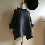 ヴィンテージ加工リネンで作ったダブルフリルゆったりプルオーバー