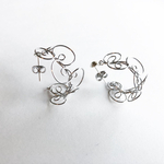 シルバーワイヤー編みフープピアス