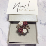 刺繍 お花のポニーフック レッドブラウン