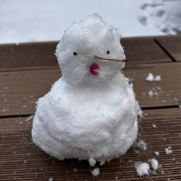 ゆきだるまカフェ⛄️💛☕️