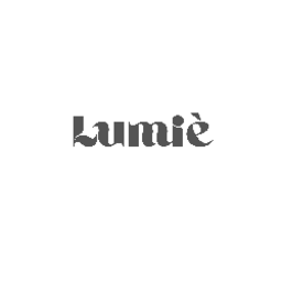 Lumie/ネイルチップ販売