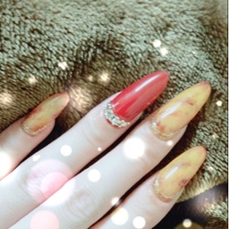 H.r' nail