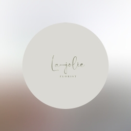 la-jolie