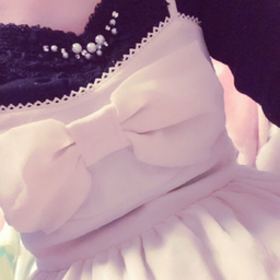 海姫雫  