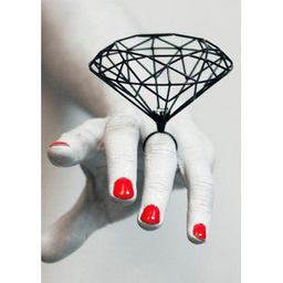 pota-nail