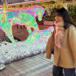ゆか