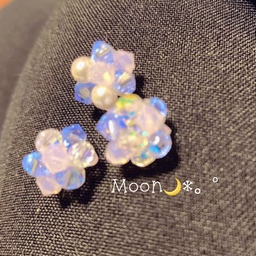 𝙼𝚘𝚘𝚗☽*。ﾟ